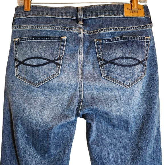 Abercrombie & Fitch Straight Leg Ankle Distressed Jeans Size 24 - Picture 8 of 9